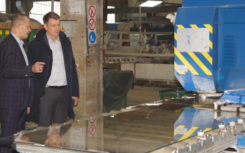 Александр Владимирович Двойных посетил завод ООО «Гласс Стор» с официальным визитом